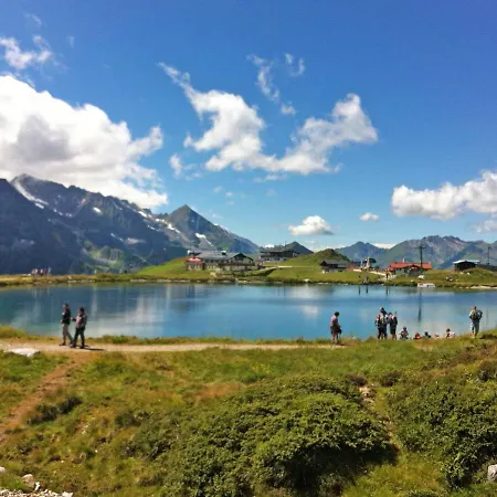 Rosa-9 By Interhome Apartament Mayrhofen